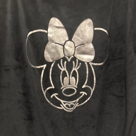 Disney Black Silver Mickey Mouse Velour Crewneck Sweater Size Large Women’s - Picture 2 of 7